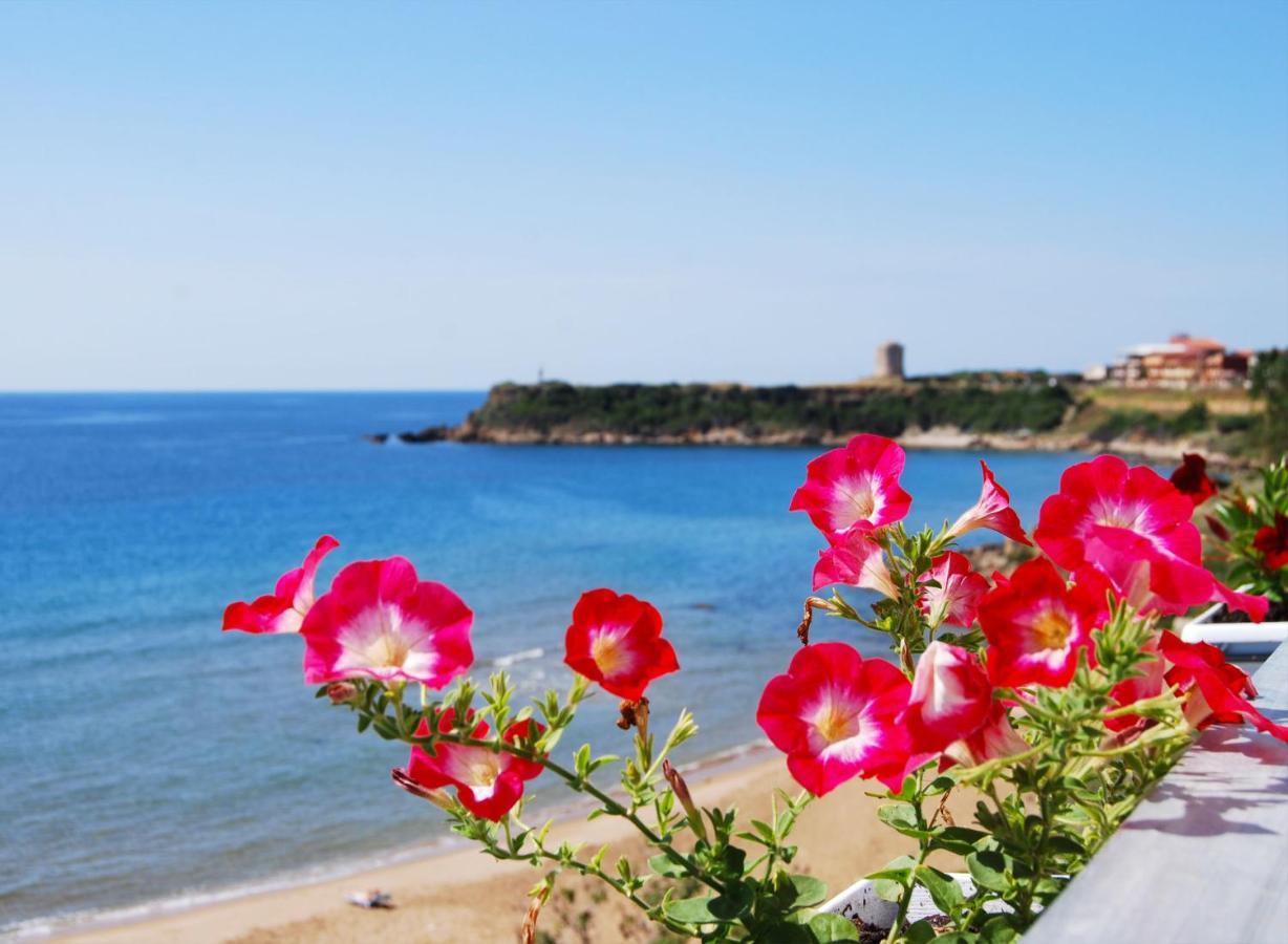 B&B Capo Rizzuto Fronte Mare Buitenkant foto